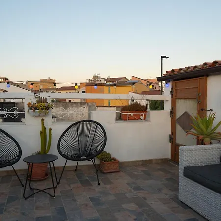 Cozy Downtown Gasthuis Olbia
