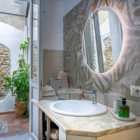 Cozy Downtown Olbia