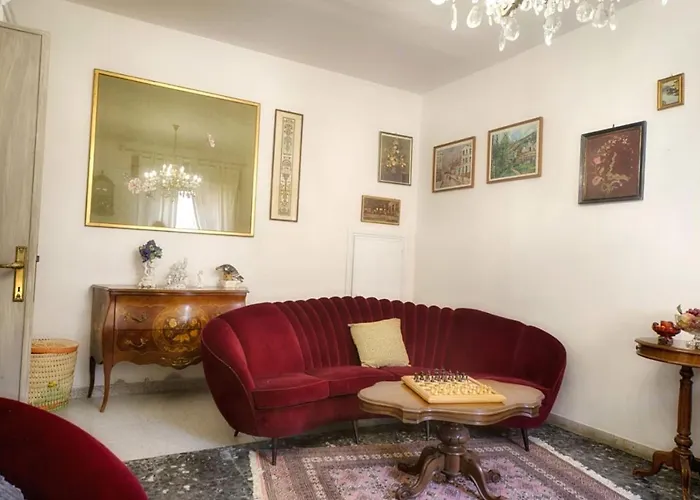 Cozy Downtown Πανσιόν 3*