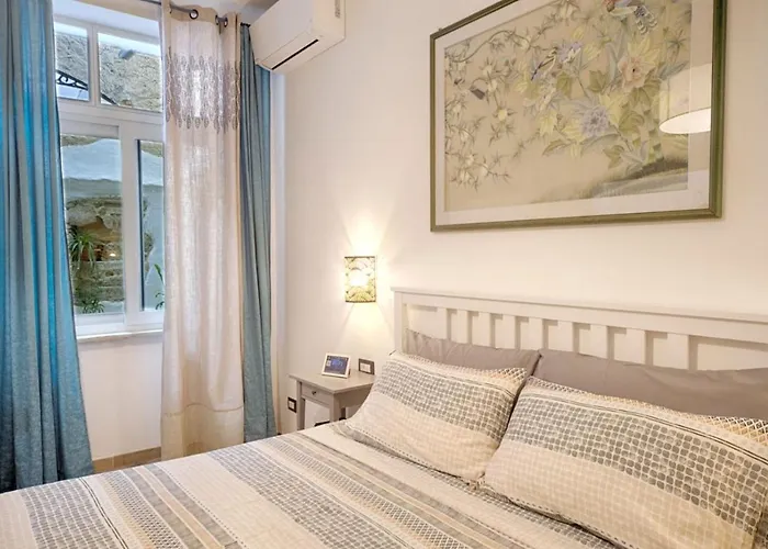 Πανσιόν Cozy Downtown